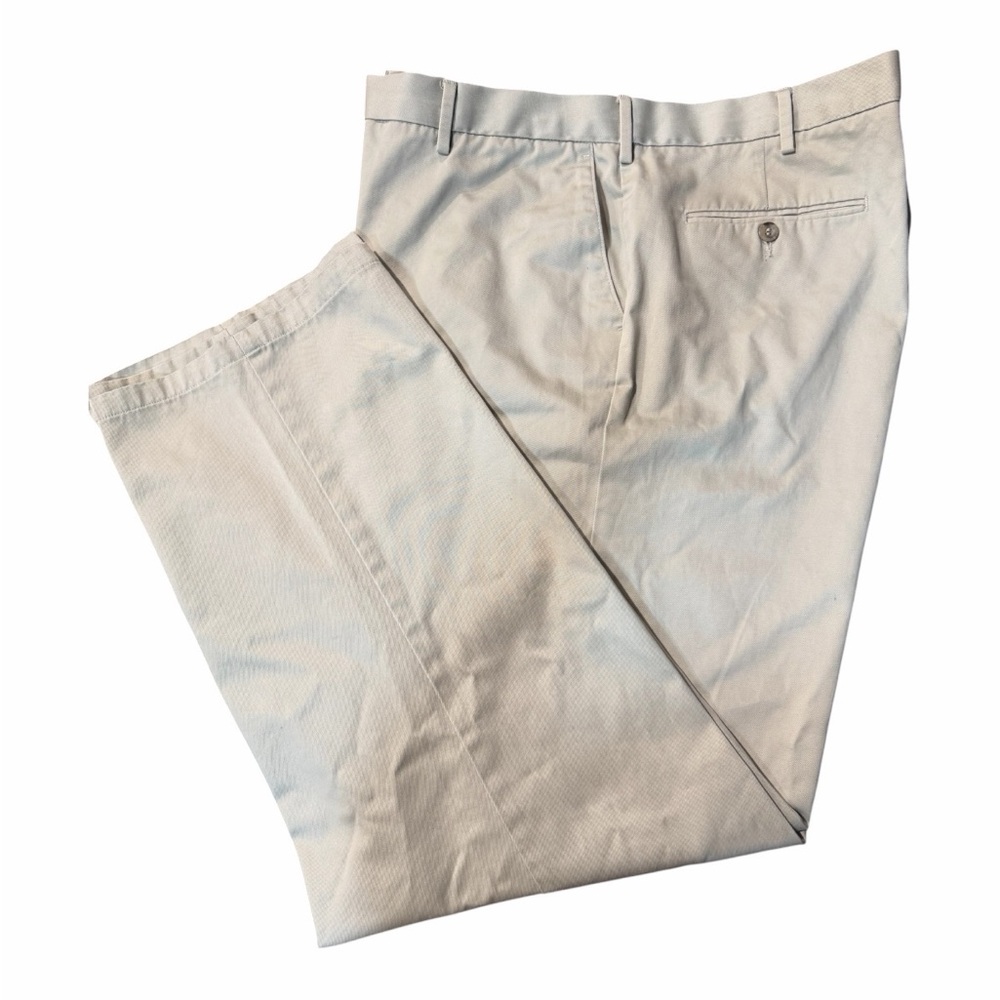 Dockers Signature Khaki Men's 44x32 Classic Fit Pleated Cotton Pants Tan - Picture 3 of 6